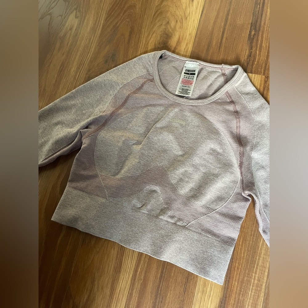 Gymshark Flex Long Sleeve Cropped Tee with Cutout Womens Med - Picture 3 of 9